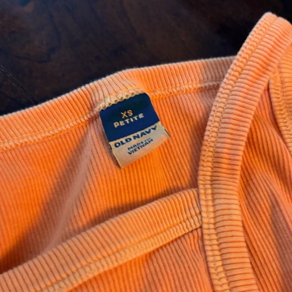 2 XS women’s Dresses - Picture 3 of 3